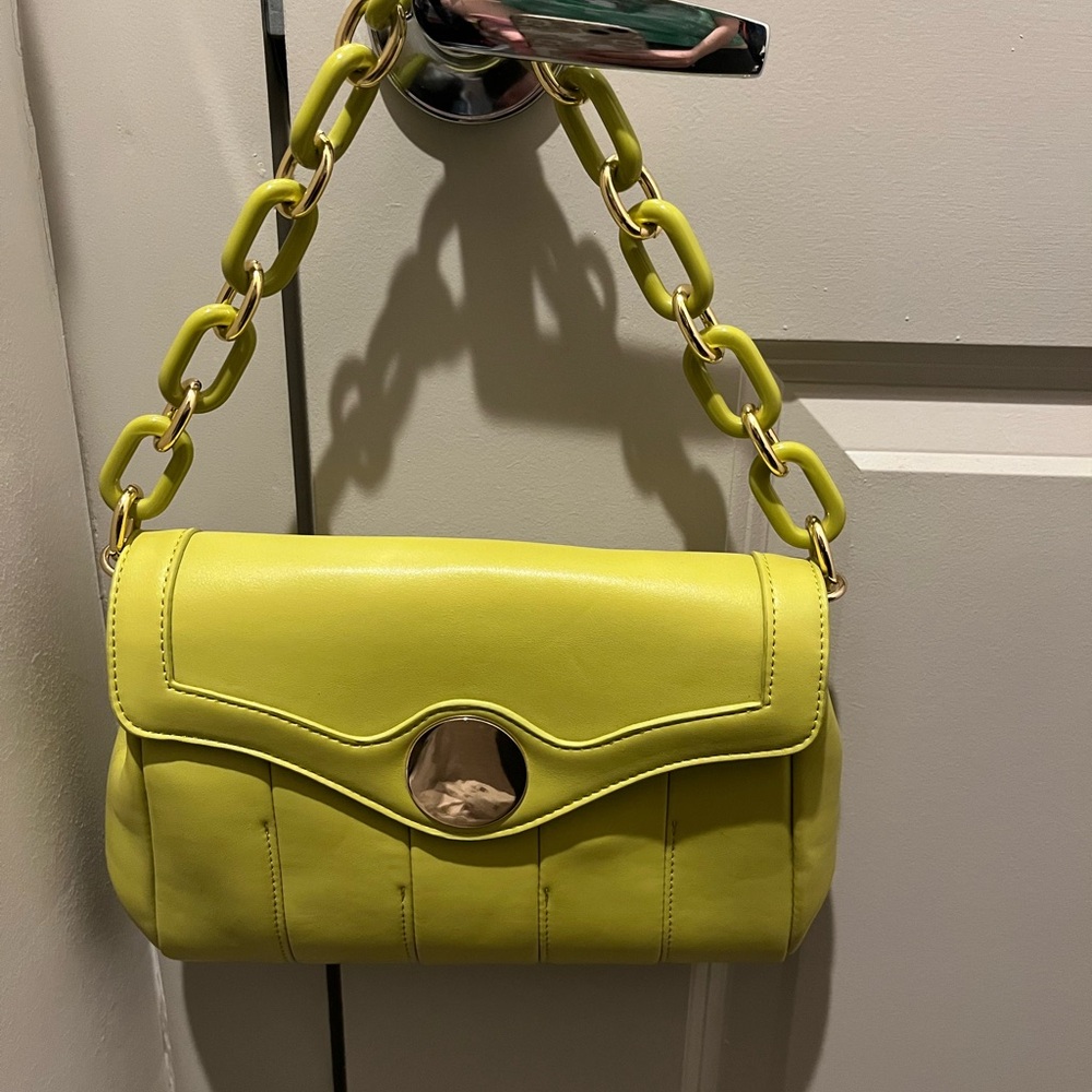 Moda Luxe Lime Green Chain Strap Bag